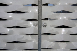 铝拉网百叶窗-铝网装饰-铝拉伸网